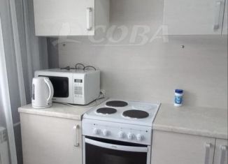 Аренда 1-ком. квартиры, 36 м2, Тобольск, 10-й микрорайон, 86