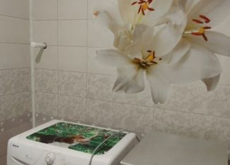 Продам трехкомнатную квартиру, 75 м2, Карталы, улица Славы, 21