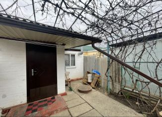 Продам коттедж, 58 м2, Армавир, улица Чехова, 31