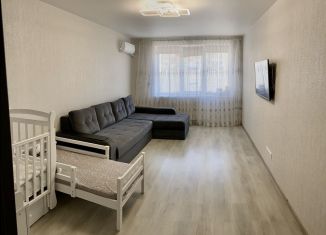 Продам 1-комнатную квартиру, 43 м2, Самара, проспект Кирова, 322Ак6, ЖК Фаворит