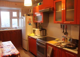 Продаю 2-ком. квартиру, 50 м2, село Майма, улица Мира, 10