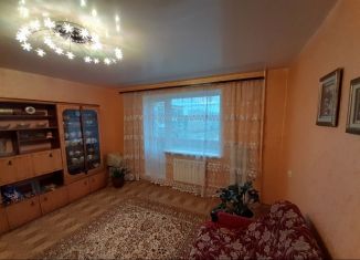 Продам 3-комнатную квартиру, 64.2 м2, поселок городского типа Горноуральский, посёлок городского типа Горноуральский, 52