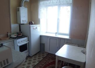 Продам 1-ком. квартиру, 31 м2, Азнакаево, улица Хасанова, 27
