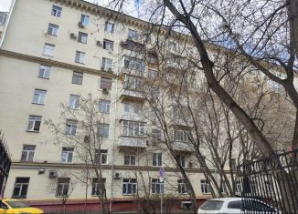 Продается трехкомнатная квартира, 87.7 м2, Москва, метро Кутузовская, Кутузовский проспект, 33