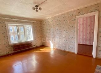 Продам 2-комнатную квартиру, 42 м2, Коряжма, площадь имени В.И. Ленина