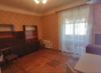 3-комнатная квартира на продажу, 67.3 м2, Белая Калитва, улица Жуковского, 3