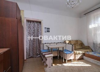 Продается 2-ком. квартира, 37.4 м2, Новосибирск, улица Кузьмы Минина, 10, метро Заельцовская