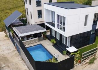 Продаю дом, 120 м2, посёлок городского типа Дагомыс