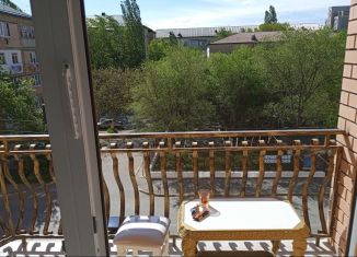 Сдача в аренду однокомнатной квартиры, 59 м2, Дагестан, улица М. Халилова, 22А