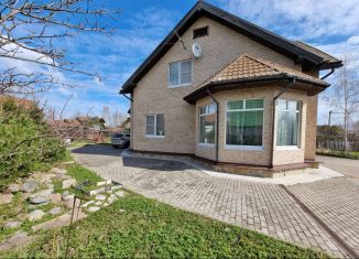 Продается дом, 195 м2, поселок станции Ладожское Озеро, улица Ветеранов, 11