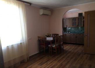 Сдается 2-комнатная квартира, 48 м2, село Витязево, Черноморская улица