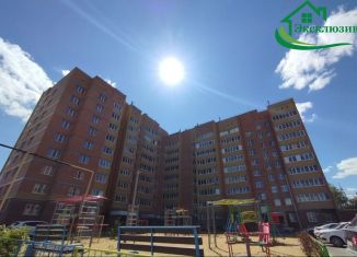 Продам 1-комнатную квартиру, 44 м2, Йошкар-Ола, улица Строителей, 43, Октябрьский микрорайон