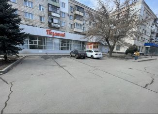 Продаю торговую площадь, 635 м2, Волгоградская область, улица Химиков, 4