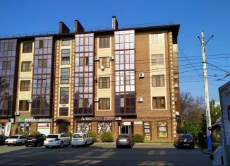 Продается четырехкомнатная квартира, 145 м2, Краснодарский край, улица Тургенева, 113