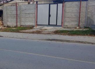 Продаю торговую площадь, 140 м2, Симферополь, Центральный район, улица Чехова