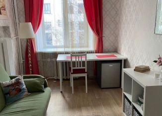 Продаю комнату, 12.8 м2, Москва, улица Шухова, 11/16, метро Шаболовская