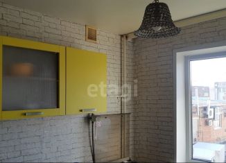 Продается 1-комнатная квартира, 31.6 м2, Калачинск, улица Петра Ильичева, 12