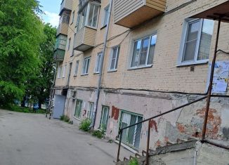 Продам двухкомнатную квартиру, 42 м2, Калужская область, улица Луначарского, 57с1