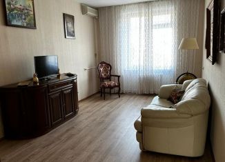 Трехкомнатная квартира в аренду, 80 м2, Москва, Ленинский проспект, 66, метро Профсоюзная