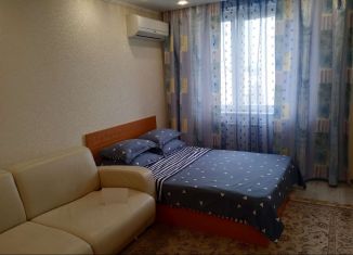 Сдача в аренду 2-ком. квартиры, 70 м2, Солнечногорск, Молодёжная улица, 1