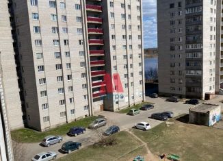Продажа 2-комнатной квартиры, 50.3 м2, Рыбинск, улица Кораблестроителей, 10