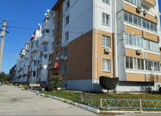 Продам трехкомнатную квартиру, 65 м2, дачный посёлок Чернолучинский, Советская улица, 7