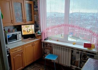 Продаю двухкомнатную квартиру, 46 м2, Мурманская область, улица Видяева, 11