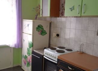 Сдается 1-комнатная квартира, 33 м2, Екатеринбург, улица Ильича, 43, улица Ильича