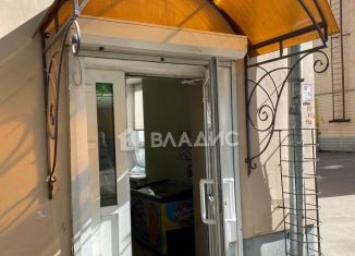 Продам торговую площадь, 41 м2, Вологда, улица Карла Маркса, 1