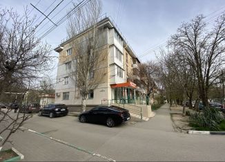 Продается 2-комнатная квартира, 45.7 м2, посёлок городского типа Грэсовский, улица Яблочкова, 17
