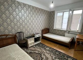 Продаю двухкомнатную квартиру, 56 м2, Махачкала, улица Магомедтагирова, 184
