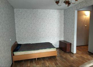 Сдаю в аренду 2-комнатную квартиру, 45 м2, Кемерово, улица Гагарина, 157