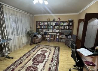 Продажа 2-комнатной квартиры, 84.4 м2, Ставрополь, улица Пирогова, 38Б, Промышленный район