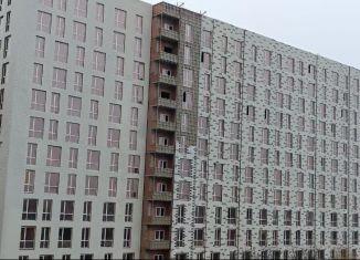 Продам квартиру со свободной планировкой, 87.5 м2, Грозный, улица Е.М. Батаевой, 3Б