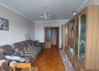 Продаю трехкомнатную квартиру, 62 м2, Карачаево-Черкесия, Октябрьская улица, 334