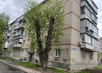 Продается трехкомнатная квартира, 58.2 м2, Челябинск, Калининский район, улица Потёмкина, 18А