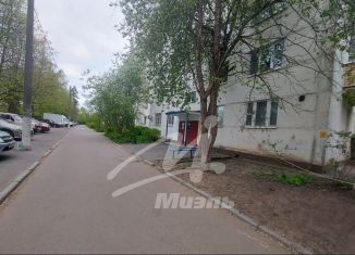 Продается двухкомнатная квартира, 49.3 м2, дачный посёлок Загорянский, улица Орджоникидзе, 34