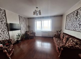 Продаю четырехкомнатную квартиру, 77 м2, Прокопьевск, улица Гайдара, 16