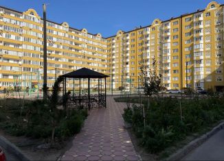 Продается 1-комнатная квартира, 42 м2, Каспийск, улица Зейнудина Батманова, 22В