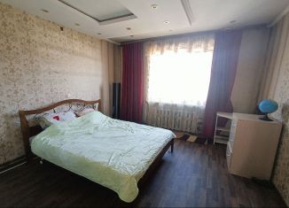 Сдача в аренду 3-ком. квартиры, 80 м2, Кемерово, Суховская улица, 37, Центральный район