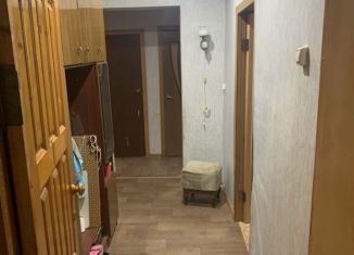 Сдаю в аренду двухкомнатную квартиру, 48 м2, Ульяновск, улица Стасова, 8