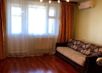 1-комнатная квартира в аренду, 40 м2, Москва, Учинская улица, 7, метро Лианозово