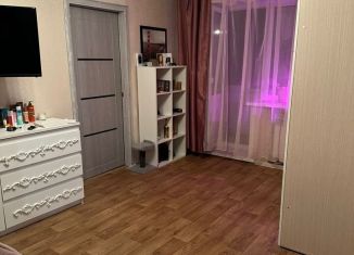 Продается 2-комнатная квартира, 41.8 м2, посёлок городского типа Редкино, Ленинградская улица, 34