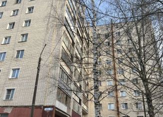Продается двухкомнатная квартира, 44 м2, Киров, улица Лепсе, 51