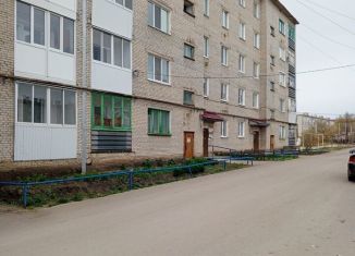 Двухкомнатная квартира на продажу, 52 м2, Катайск, улица Королёва, 7