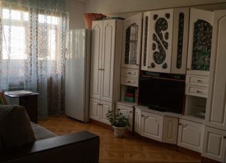 Продается трехкомнатная квартира, 58.3 м2, Астрахань, улица Савушкина, 10, Ленинский район