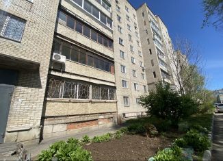 Продается двухкомнатная квартира, 55 м2, Хабаровский край, улица Авроры, 14А