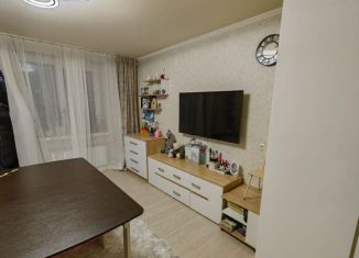 Продам 3-комнатную квартиру, 60.7 м2, Тверская область, улица Склизкова, 102
