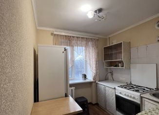 Сдача в аренду двухкомнатной квартиры, 50 м2, Ставрополь, улица Ленина, 409
