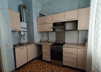 Продам 2-комнатную квартиру, 47 м2, Ульяновск, Ростовская улица, 11